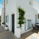 Апартаменты Gerani Sifnos *