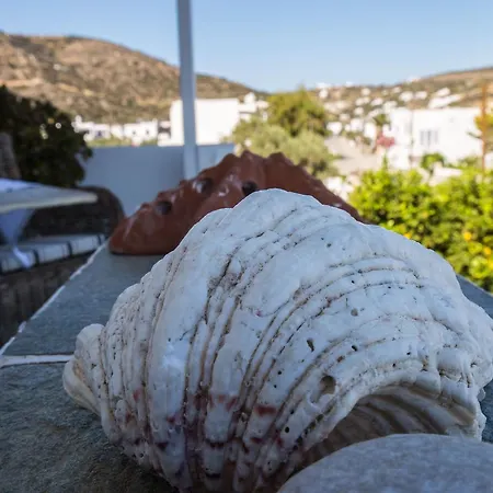 Gerani Sifnos * Platis Gialos (Sifnos)