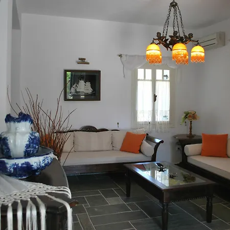 Gerani Sifnos Platis Gialos (Sifnos)