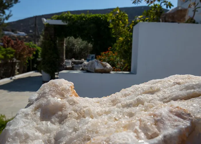 Gerani Sifnos * Platis Gialos (Sifnos)